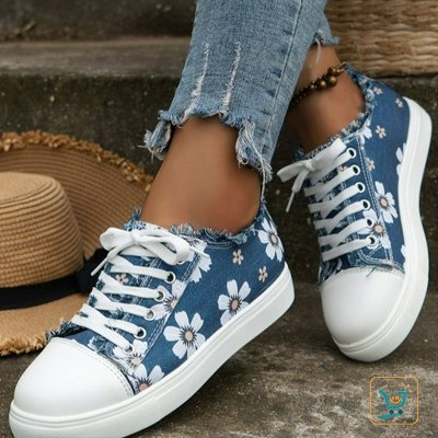 Blue Ladies Floral Lace-Up Canvas Sneakers: Add a Touch of Style and Comfort to Your Day